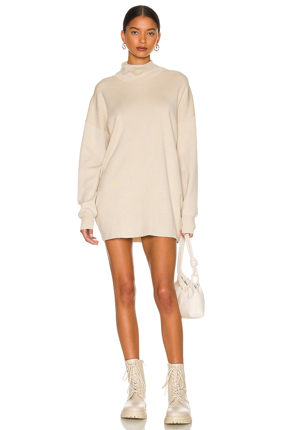 ROBE CHARLOTTE Toast 1 ROBE CHARLOTTE Toast