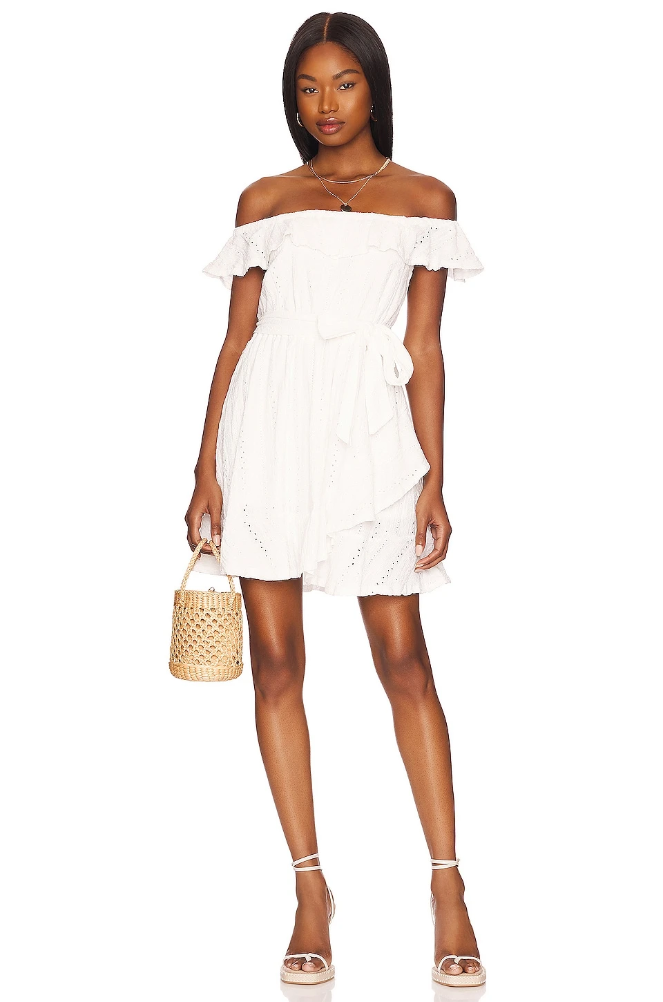 BCBGeneration ROBE White 1 BCBGeneration ROBE White