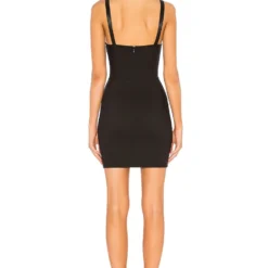 ROBE COURTE PRÈS DU CORPS SAVANAH Black -Ravis Mode Soldes Boutique BTWR WD517 V3