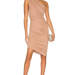 ROBE POSEY Nude