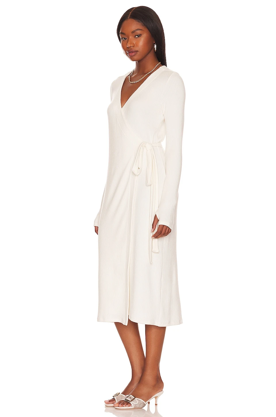 ROBE Winter White 3 ROBE Winter White – Image 3