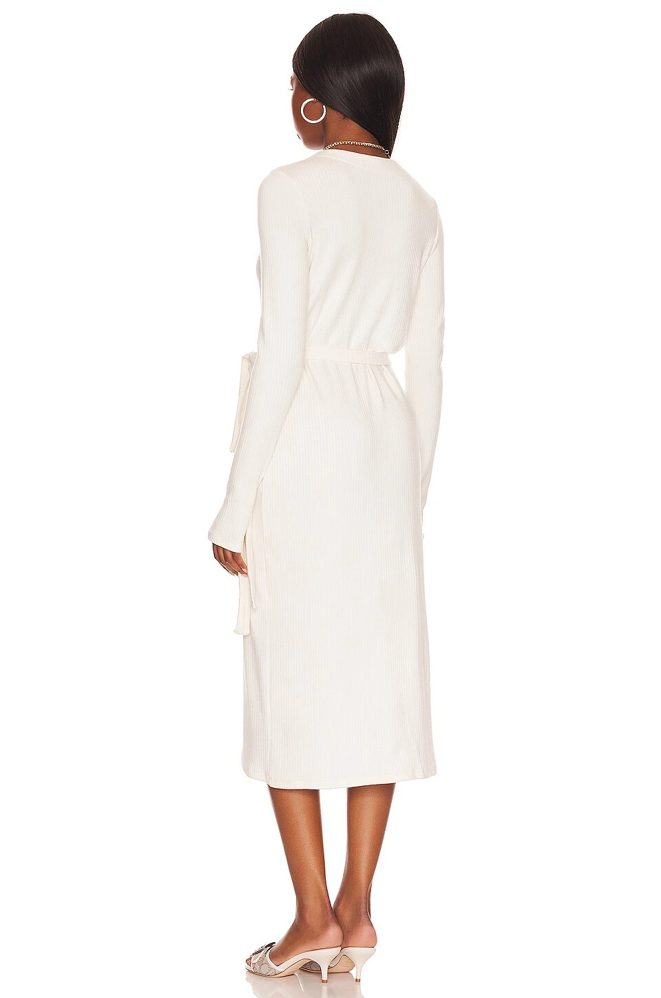 ROBE Winter White 4 ROBE Winter White – Image 4