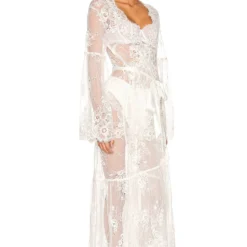 Georgina Long Lace Robe White -Ravis Mode Soldes Boutique HOME WI163 V3