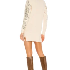 ROBE MANCHES PAILLETÉES RUDIE Ivory -Ravis Mode Soldes Boutique SPDW WD1302 V3