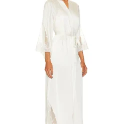 Silk Kiana Lace Robe White -Ravis Mode Soldes Boutique TODR WI4 V3