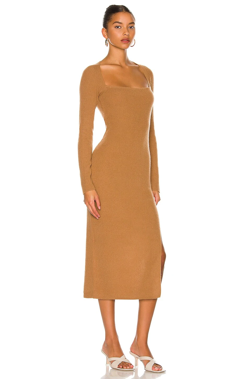 ROBE Chestnut 2 ROBE Chestnut – Image 2