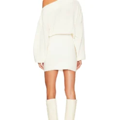 ROBE SWEAT COURTE OFF SHOULDER Cream -Ravis Mode Soldes Boutique TSEI WD56 V3