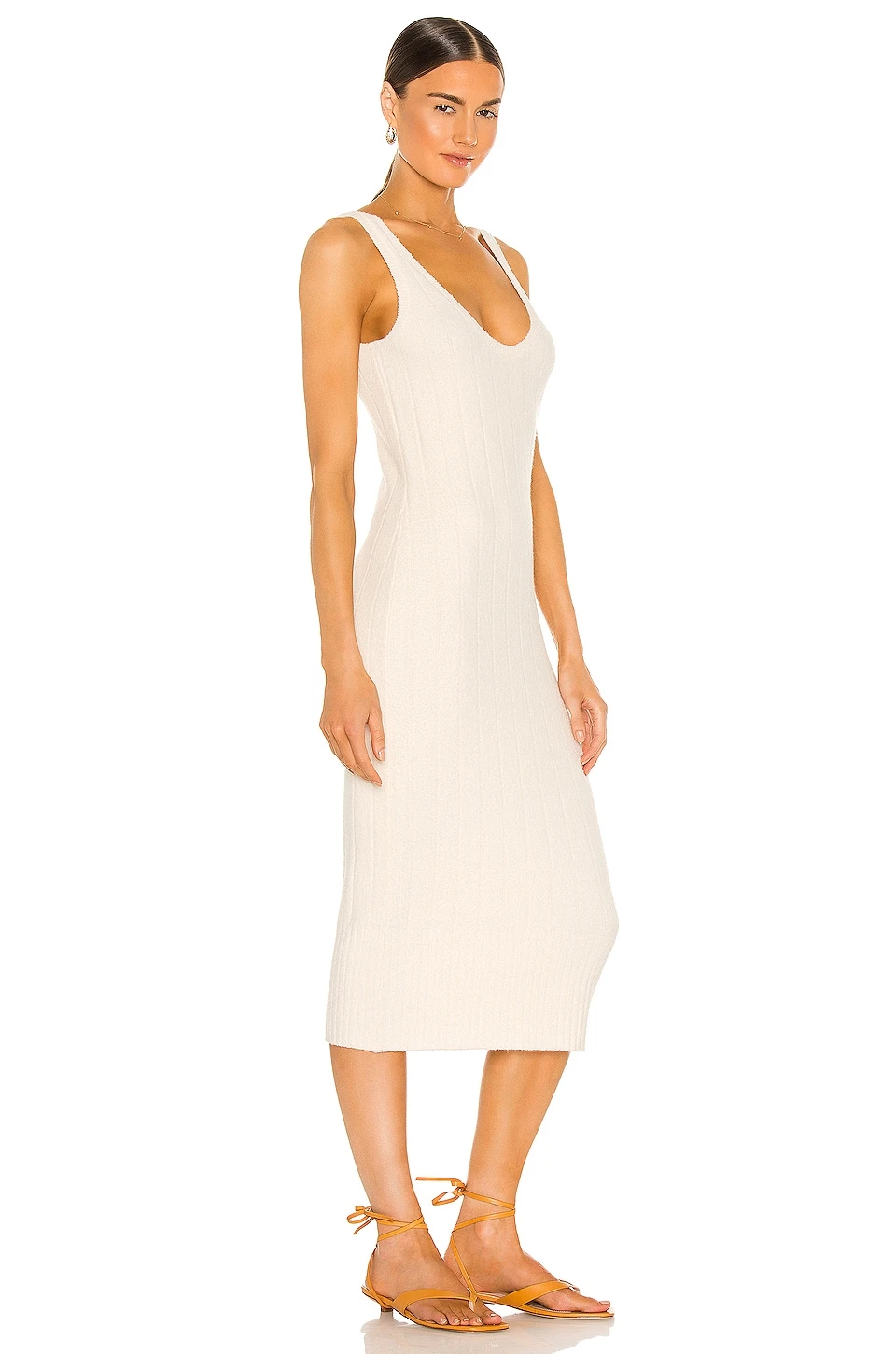 ROBE PULL LOREO Winter White 2 ROBE PULL LOREO Winter White – Image 2