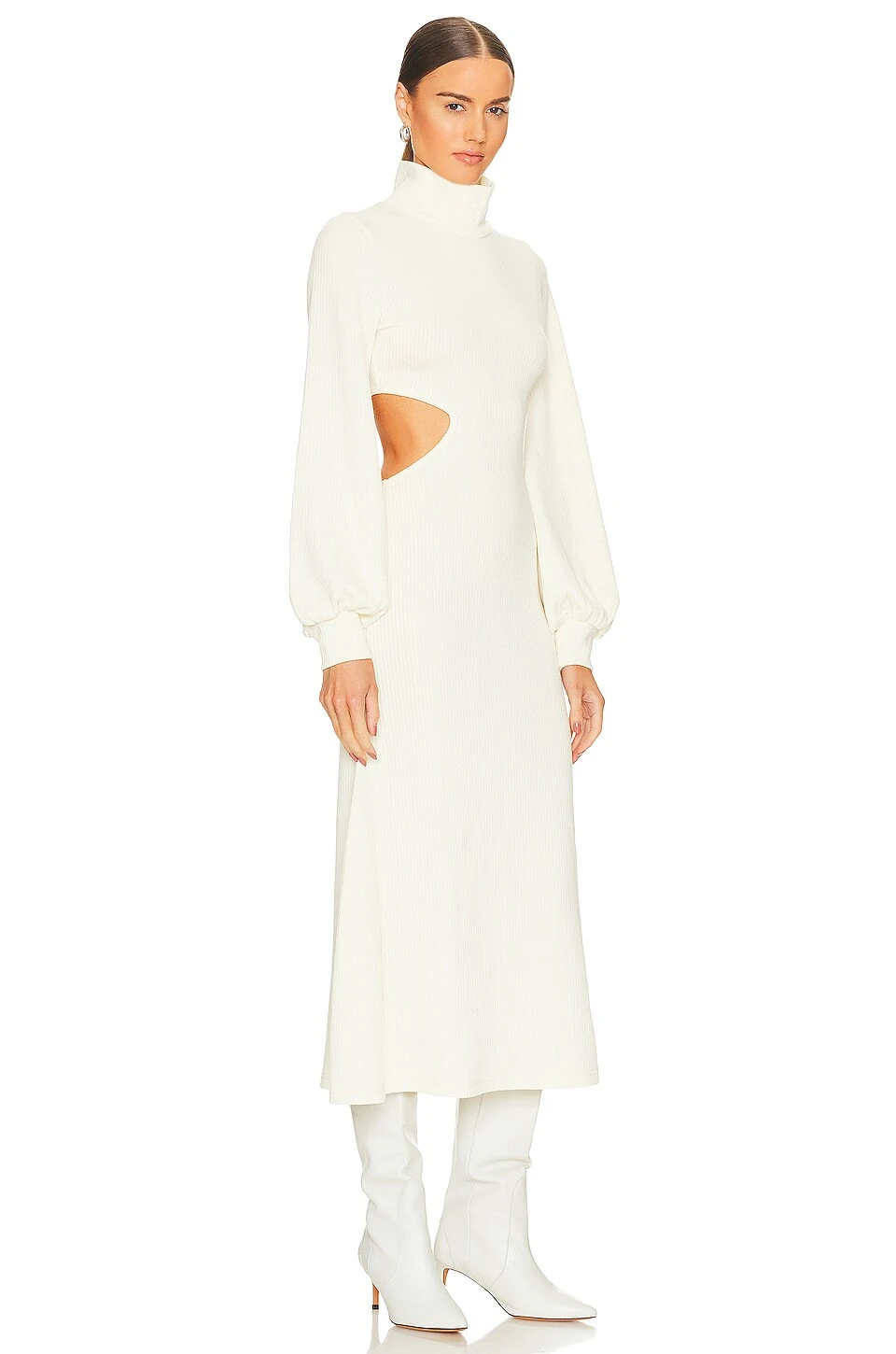 ROBE CUT OUT Ivory 2 ROBE CUT OUT Ivory – Image 2